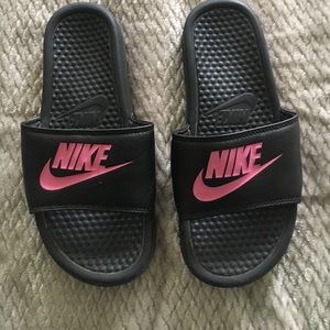 Nike soccer slides